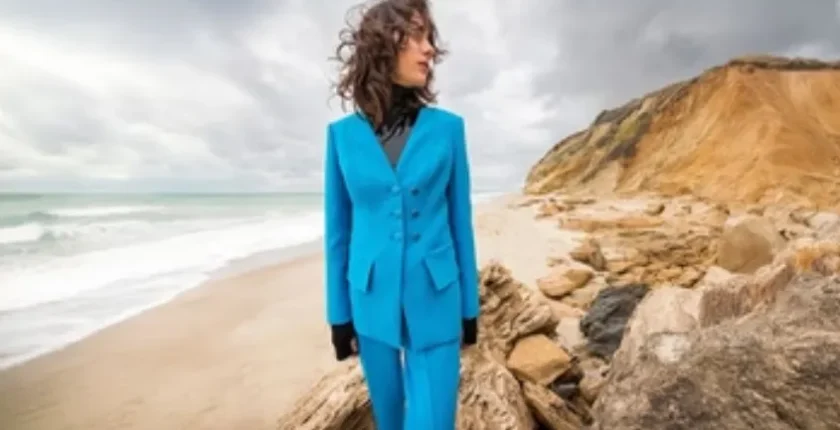 Ofis Modasında 2025 Oversize Blazer’dan Chunky Belte